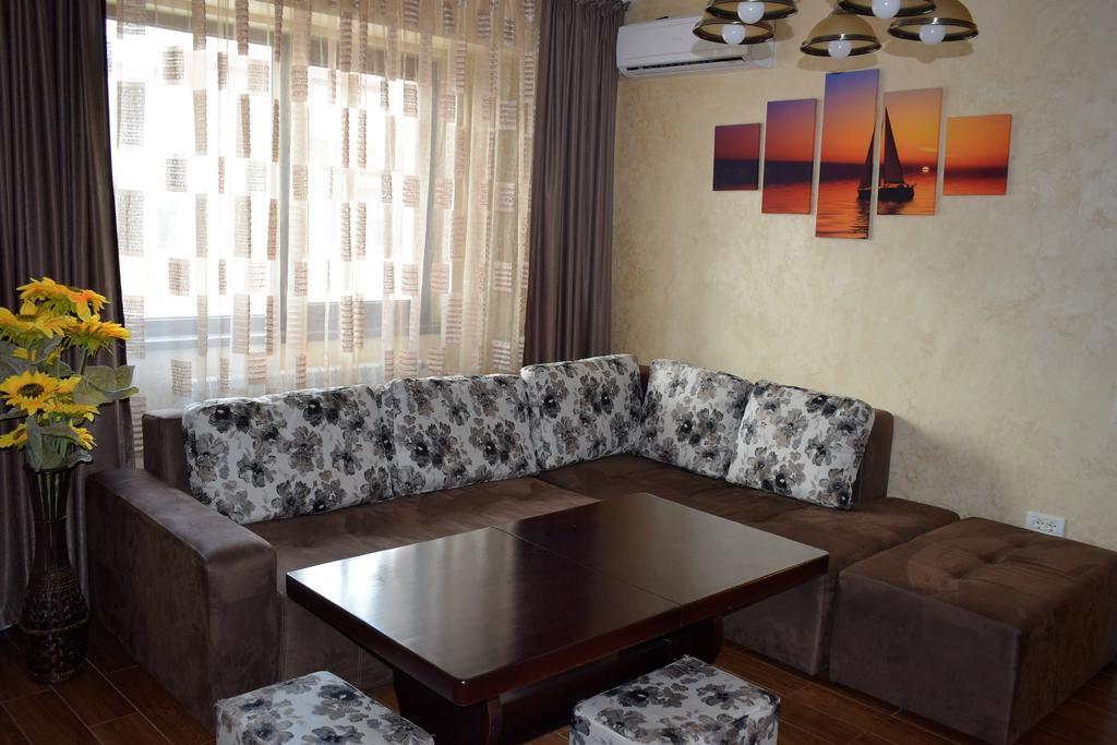 Apartment Ovidius - By The Beach Constanta Ngoại thất bức ảnh